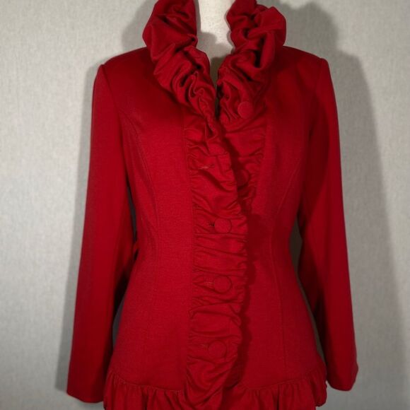 jacket button with belt, ruffle, rouge collar front - Picture 4 of 4